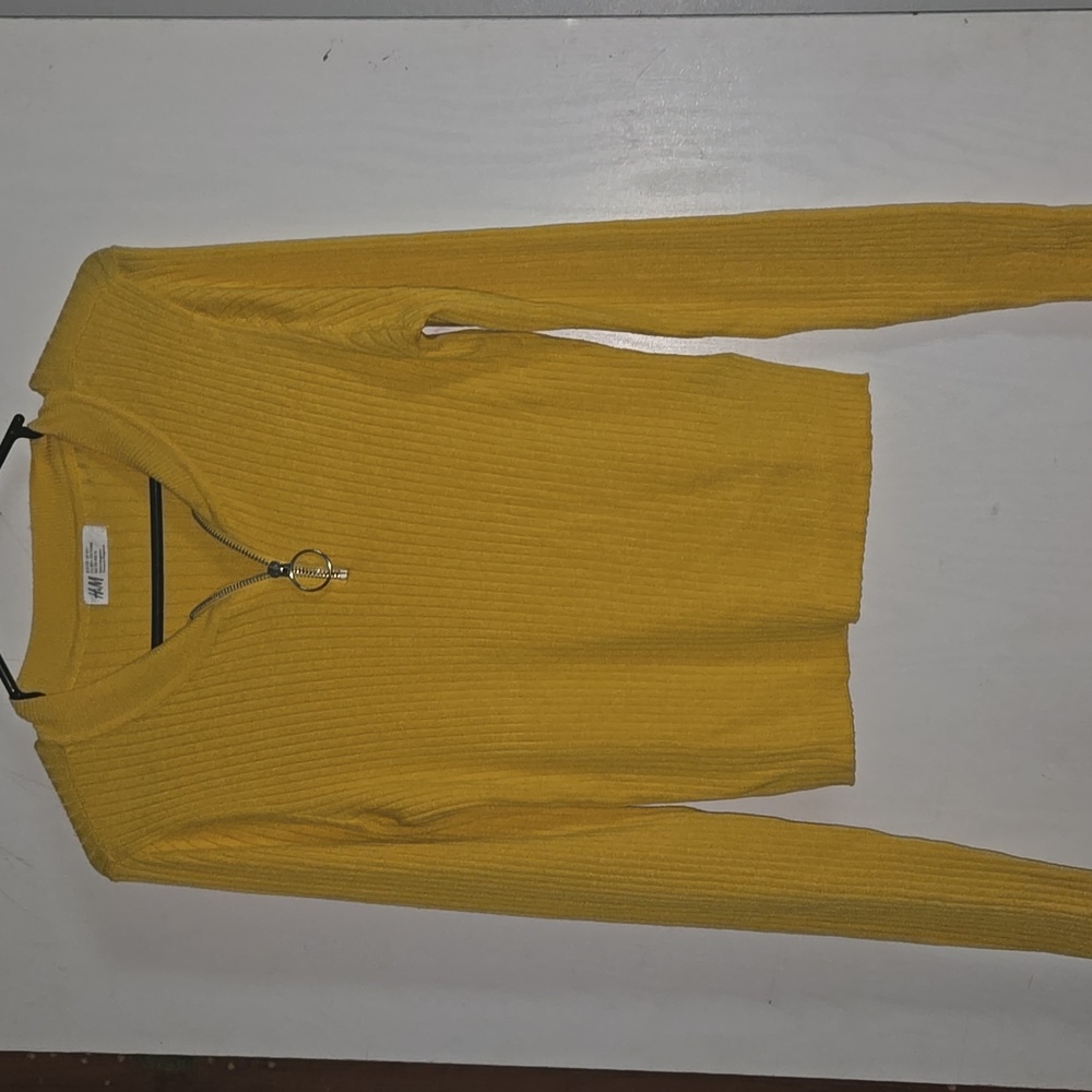 H&M Mustard Yellow Ribbed Sweater